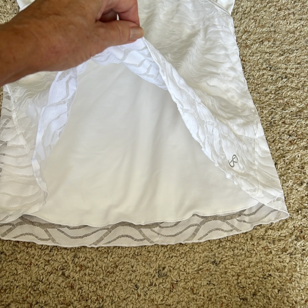 White Patterned Tank Top - Picture 6 of 8
